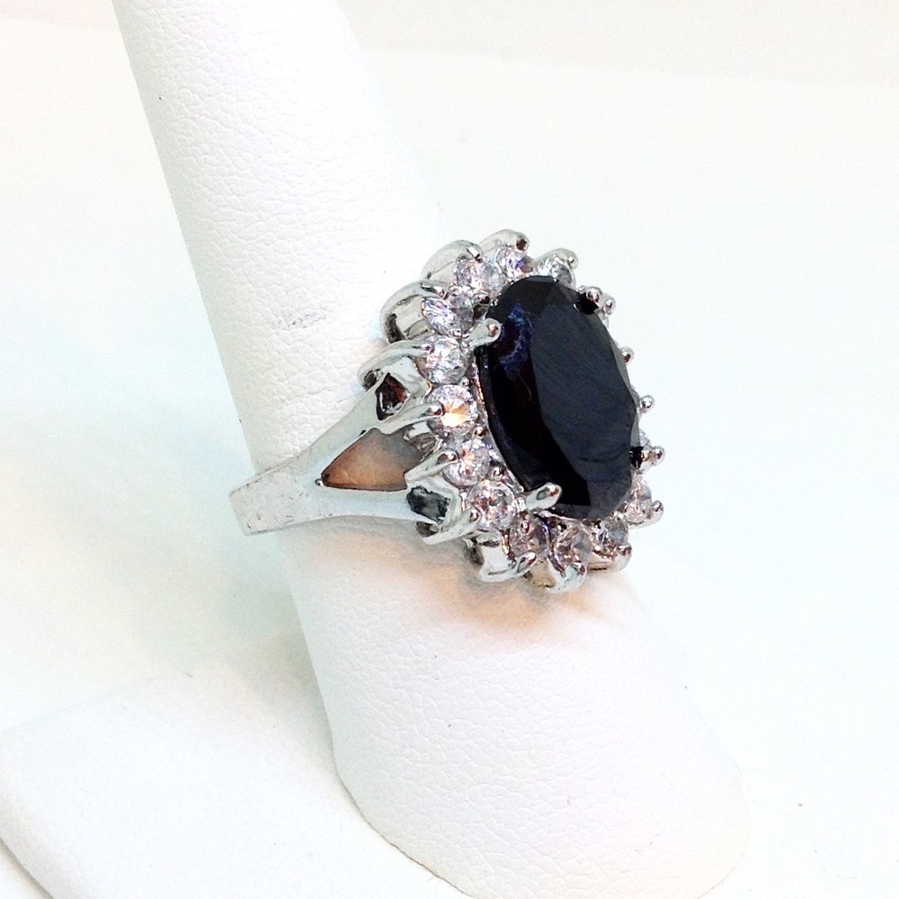 * S * O * L * D *     Onyx Ring Size 8 Jet Black Glass  & Crystal Stones